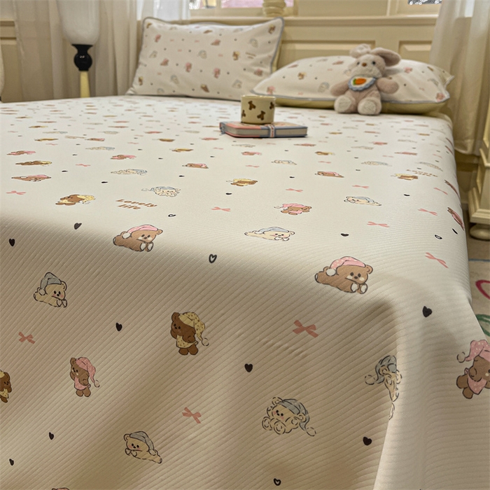 91家纺网 家纺一手货源 找家纺 星座家纺 2025新款斜纹提花凉感丝凉席床单款三件套 游园会