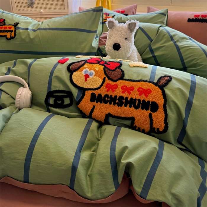 91家纺网 家纺一手货源 找家纺 启程2025全棉13372毛巾绣四件套 可爱汪-绿