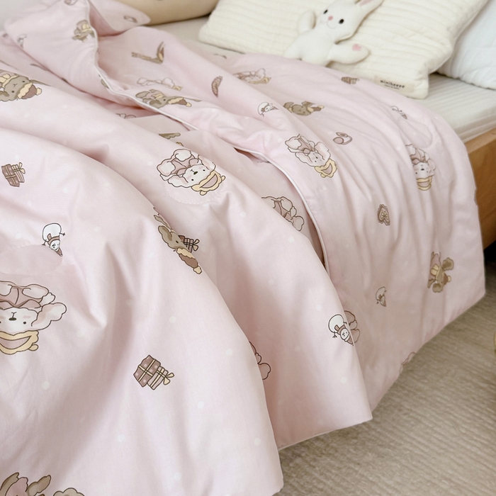 91家纺网 家纺一手货源 找家纺 BOSS 2025新款天丝棉大豆夏凉被夏被空调被儿童盖毯 布偶熊粉