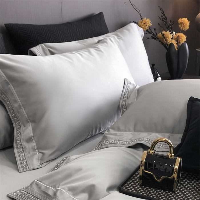 91家纺网 家纺一手货源 找家纺 2025新款全棉长绒棉刺绣四件套-迷宫 迷宫-灰