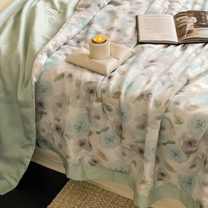 91家纺网 家纺一手货源 找家纺 顾里2025新款天丝莱赛尔夏被 花岛入梦蓝