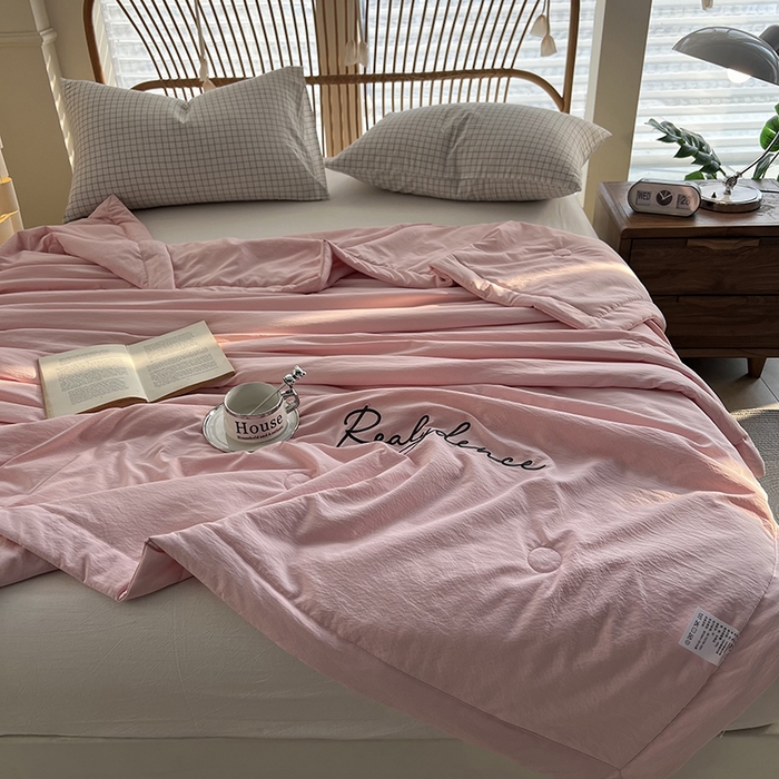 91家纺网 家纺一手货源 找家纺 （总）小久久 2025新款雪肌棉夏被