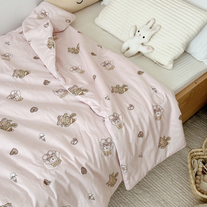 91家纺网 家纺一手货源 找家纺 BOSS 2025新款天丝棉大豆夏凉被夏被空调被儿童盖毯 布偶熊粉