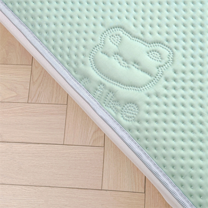 91家纺网 家纺一手货源 找家纺 慕木2025新款A类凉感丝小冰熊云母冰丝凉席床笠夏被系列  小冰熊-豆绿床席