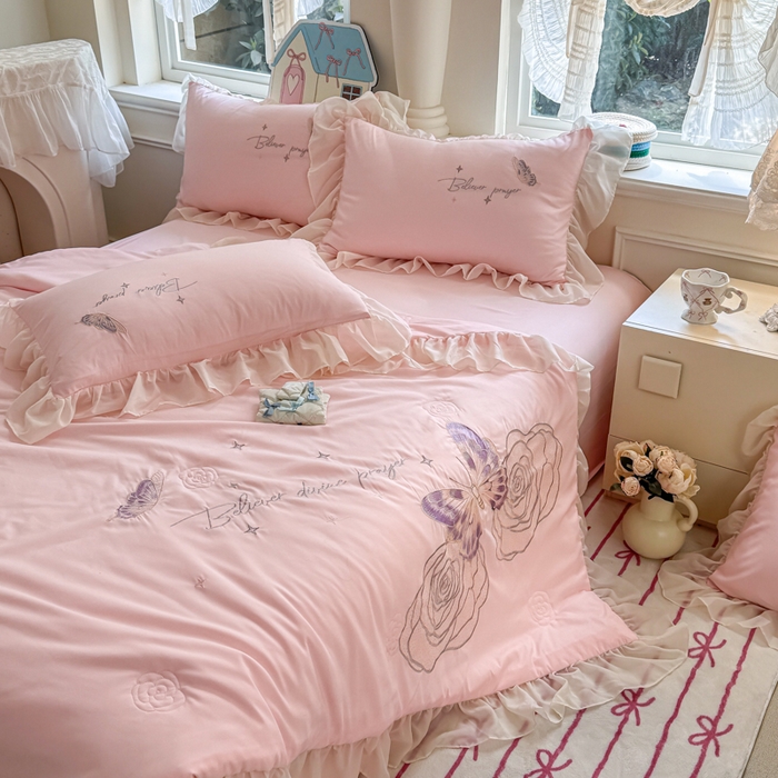 91家纺网 家纺一手货源 找家纺 凯美家居 2025新款超柔亲肤棉夏被回件套 夏被蝶恋花 粉玉