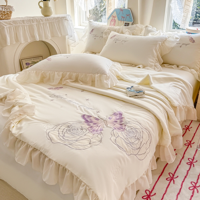 91家纺网 家纺一手货源 找家纺 凯美家居 2025新款超柔亲肤棉夏被回件套 夏被蝶恋花 奶白