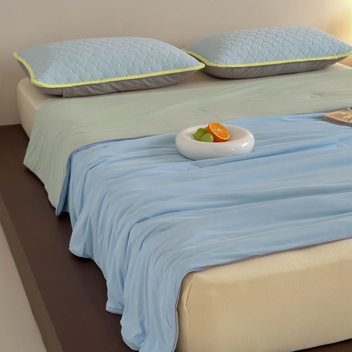 91家纺网 家纺一手货源 找家纺 顾里2025新款冰皮抗菌凉感被 冻海绿果