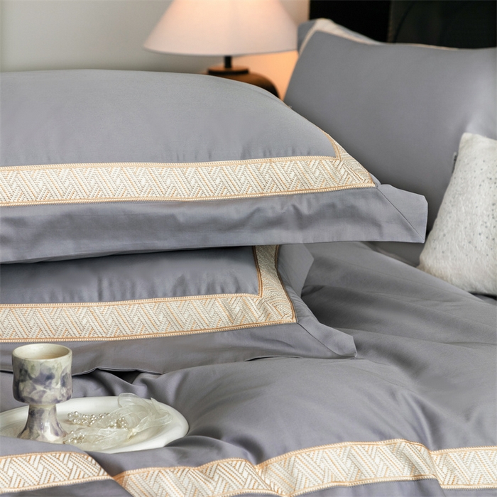 91家纺网 家纺一手货源 找家纺 2025新款全棉长绒棉刺绣四件套-时光 时光-灰