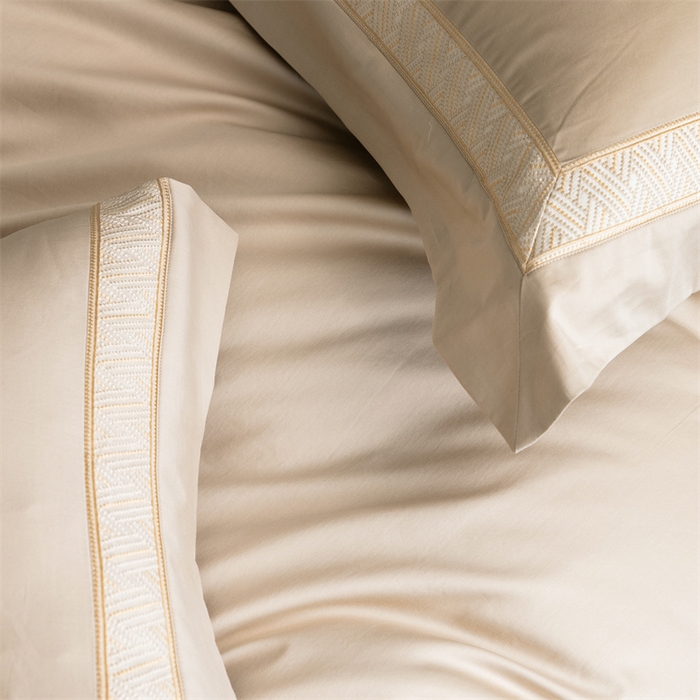 91家纺网 家纺一手货源 找家纺 2025新款全棉长绒棉刺绣四件套-时光 时光-金