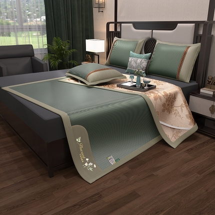 91家纺网 家纺一手货源 找家纺 2025新款艾草清香-冰藤双面席系列（新风格）凉席藤席冰藤席竹席空调席草席冰丝席豆豆席乳胶席三件套 艾草清新-冰藤双面席（墨绿）