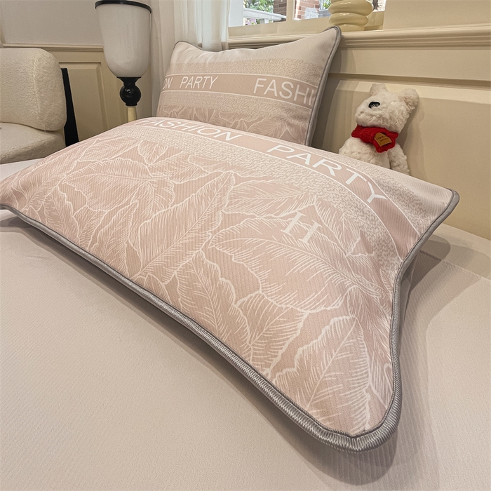 91家纺网 家纺一手货源 找家纺 星座家纺 2025新款斜纹提花凉感丝凉席床单款三件套 叶之语-奶咖