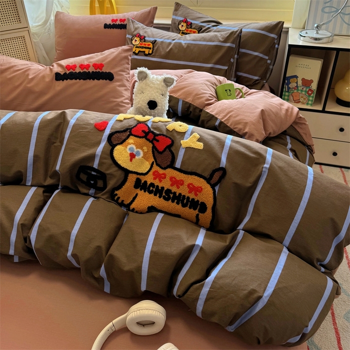 91家纺网 家纺一手货源 找家纺 启程2025全棉13372毛巾绣四件套 可爱汪-咖