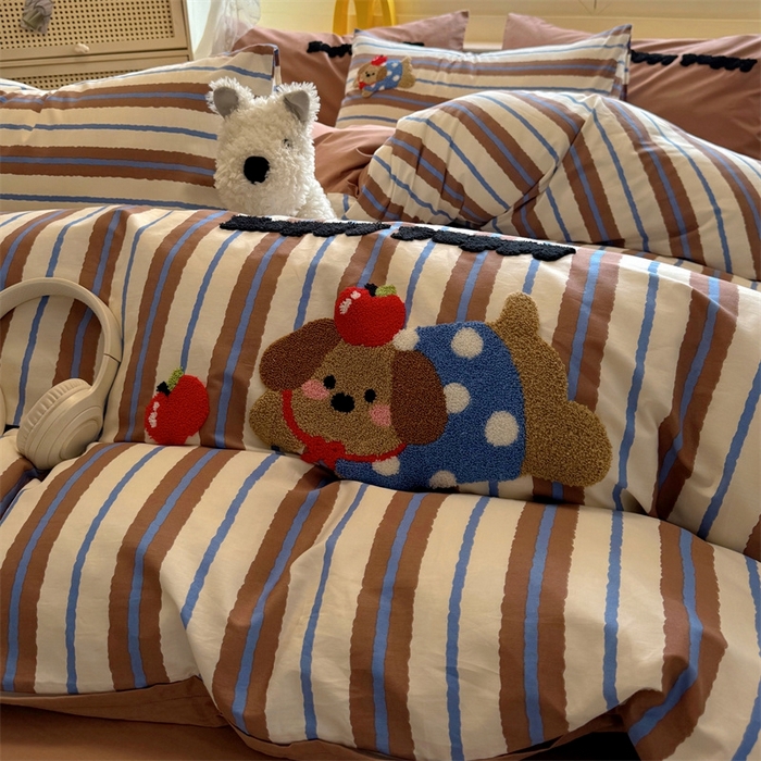 91家纺网 家纺一手货源 找家纺 启程2025全棉13372毛巾绣四件套 波点狗狗