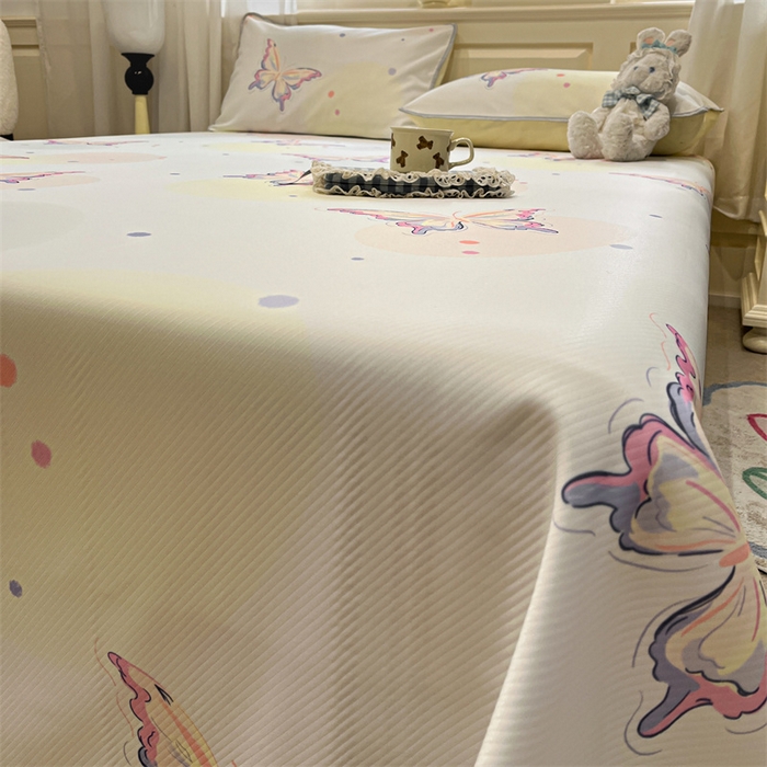 91家纺网 家纺一手货源 找家纺 星座家纺 2025新款斜纹提花凉感丝凉席床单款三件套 彩蝶