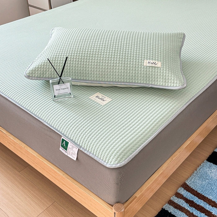 91家纺网 家纺一手货源 找家纺 吉象2025新款A类床笠款软凉席 饼干格抹茶绿