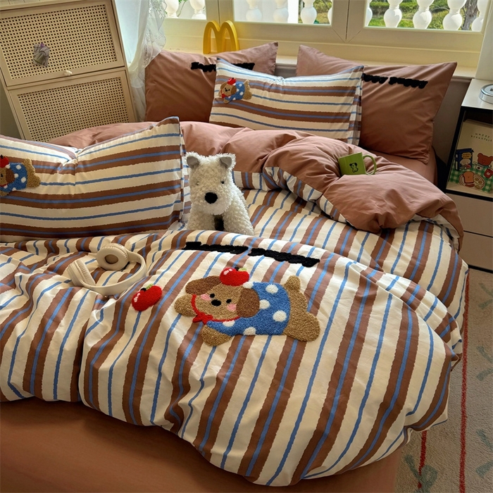 91家纺网 家纺一手货源 找家纺 启程2025全棉13372毛巾绣四件套 波点狗狗