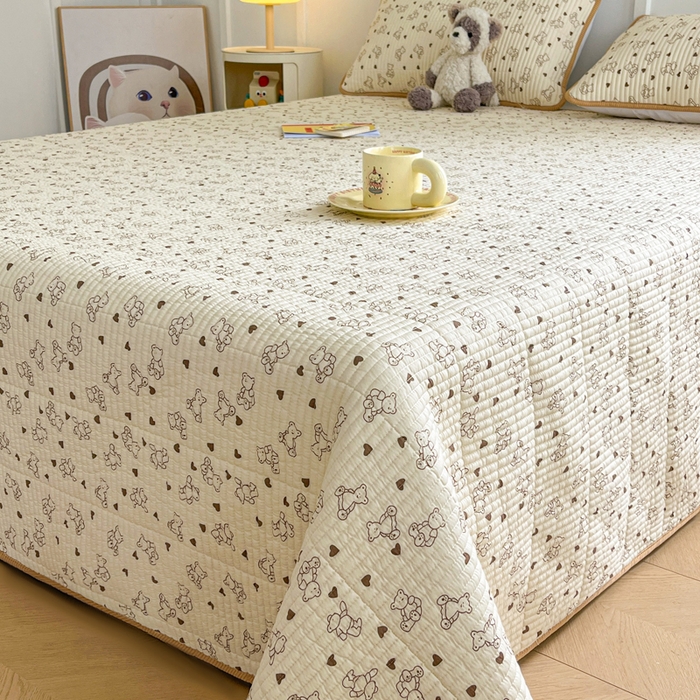 91家纺网 家纺一手货源 找家纺 梵朴 2025新款跑量款纯棉印花床盖三件套 贝贝熊