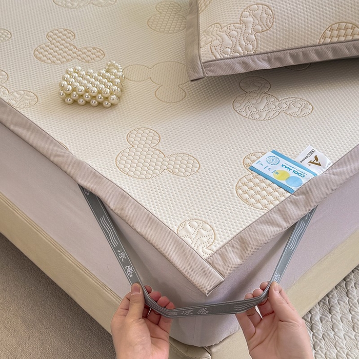 91家纺网 家纺一手货源 找家纺 绒世界 2025新款A类提花凉感豆豆复合凉席套件 提花豆豆-米琦