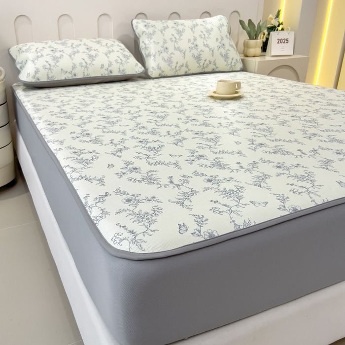 91家纺网 家纺一手货源 找家纺 2025年新款600D丝滑冰丝凉席-床笠款 连理枝蓝