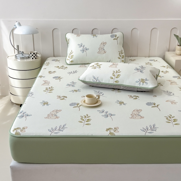 91家纺网 家纺一手货源 找家纺 2025年新款600D丝滑冰丝凉席-床笠款 蘑菇小兔