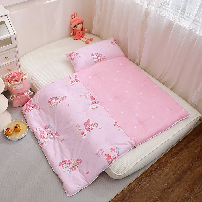 91家纺网 家纺一手货源 找家纺 八零年代 2024新款三丽鸥睡袋儿童一体防踢被 纯棉四季款