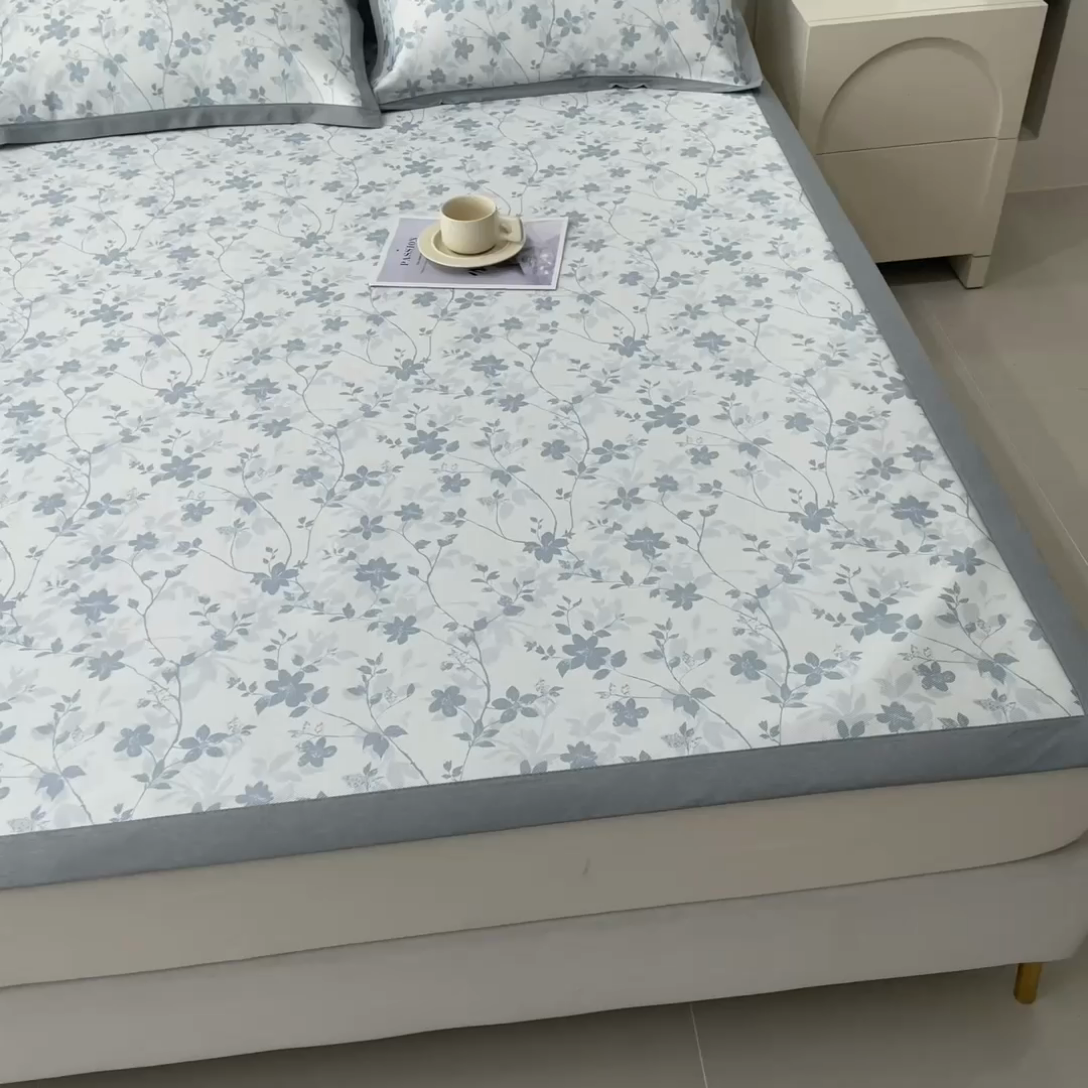 91家纺网 家纺一手货源 找家纺 倾慕家纺 2025年新款600D丝滑冰丝凉席-床席款 花点点绿