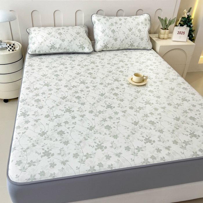 91家纺网 家纺一手货源 找家纺 2025年新款600D丝滑冰丝凉席-床笠款 花点点绿