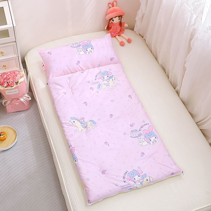 91家纺网 家纺一手货源 找家纺 八零年代 2024新款三丽鸥睡袋儿童一体防踢被 纯棉四季款