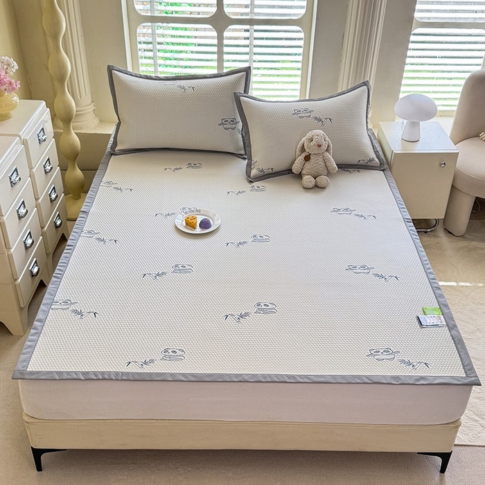 91家纺网 家纺一手货源 找家纺 绒世界 2025新款A类提花凉感豆豆复合凉席套件 提花豆豆-熊猫