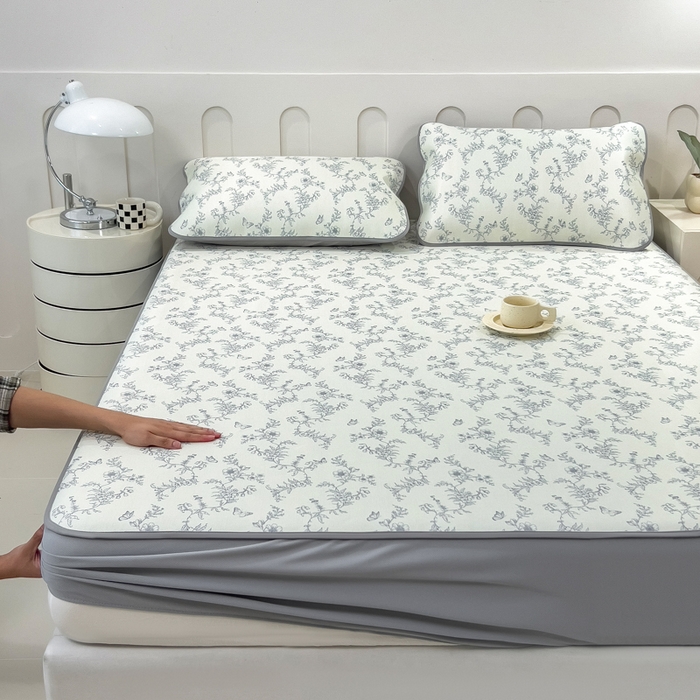 91家纺网 家纺一手货源 找家纺 2025年新款600D丝滑冰丝凉席-床笠款 连理枝蓝