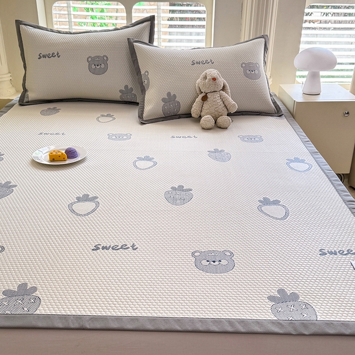 91家纺网 家纺一手货源 找家纺 绒世界 2025新款A类提花凉感豆豆复合凉席套件 提花豆豆-小怪兽