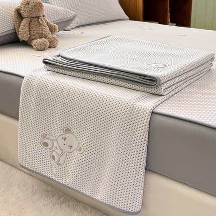 91家纺网 家纺一手货源 找家纺 （总）绘萱家居 2025爆款冰凉豆豆凉席夏被四件套三件套床笠款冰丝软席子