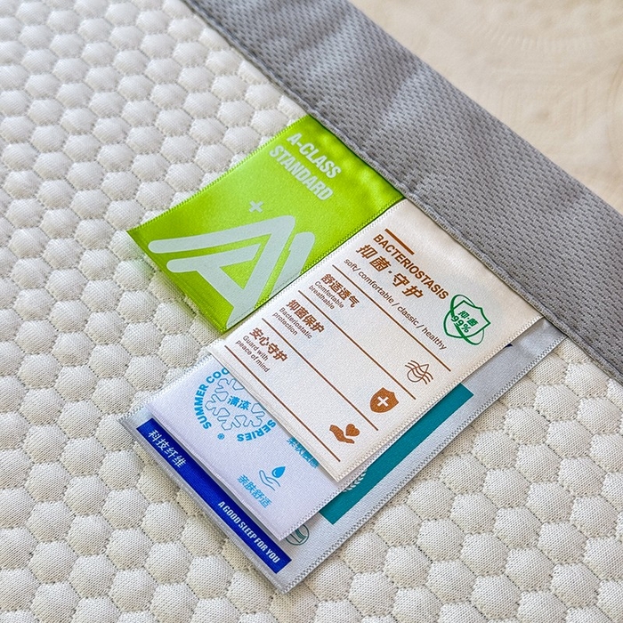 91家纺网 家纺一手货源 找家纺 绒世界 2025新款A类提花凉感豆豆复合凉席套件 提花豆豆-熊猫