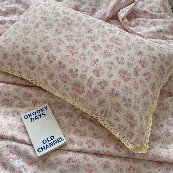 91家纺网 家纺一手货源 找家纺 一比一 2025新款针织双层纱镂空花边夏被四件套 繁花