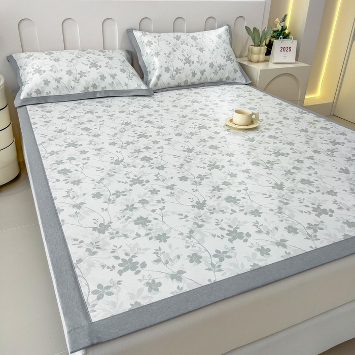 91家纺网 家纺一手货源 找家纺 倾慕家纺 2025年新款600D丝滑冰丝凉席-床席款 花点点绿