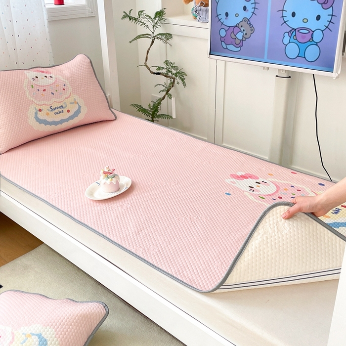 91家纺网 家纺一手货源 找家纺 川悦生活 2025新款大阪冰豆豆凉感凉席三件套 甜蜜蛋糕