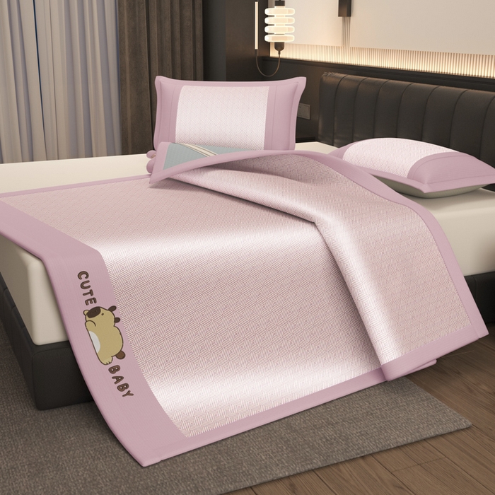 91家纺网 家纺一手货源 找家纺 （总）慕梵家居 2025新款冰丝提花饼干花绣花款凉席席子小水豚-成人床