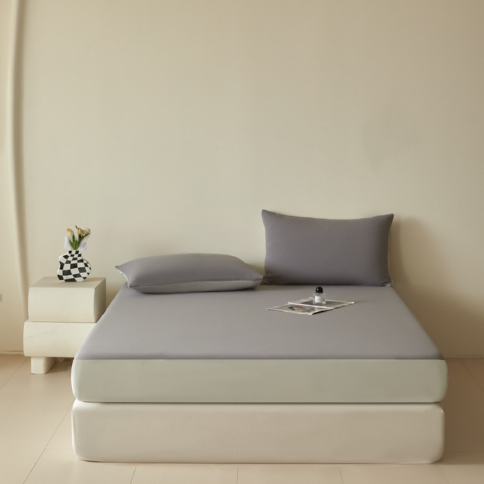 91家纺网 家纺一手货源 找家纺 圣梦莱羽绒家纺 2025春夏新款A类锦氨凉感丝高克重冰丝夏凉被亲肤丝绸被芯 清冷月亮灰