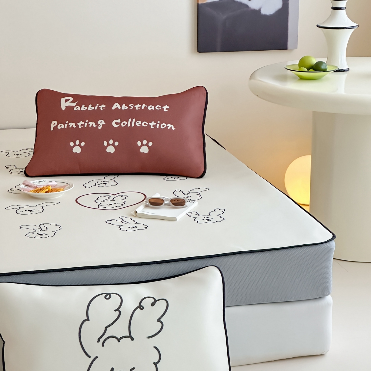 91家纺网 家纺一手货源 找家纺 三味舒屋 2025新款小清新设计师款印花冰藤席凉席席子 潦草兔 床笠