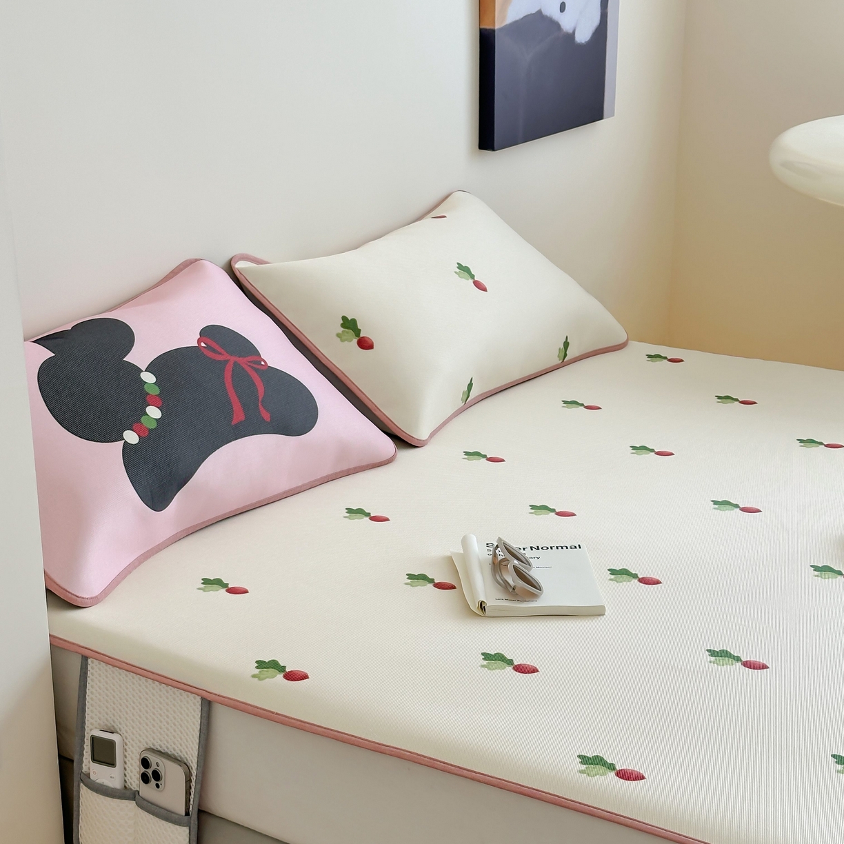 91家纺网 家纺一手货源 找家纺 三味舒屋 2025新款小清新设计师款印花冰藤席凉席席子 萝卜兔 床席