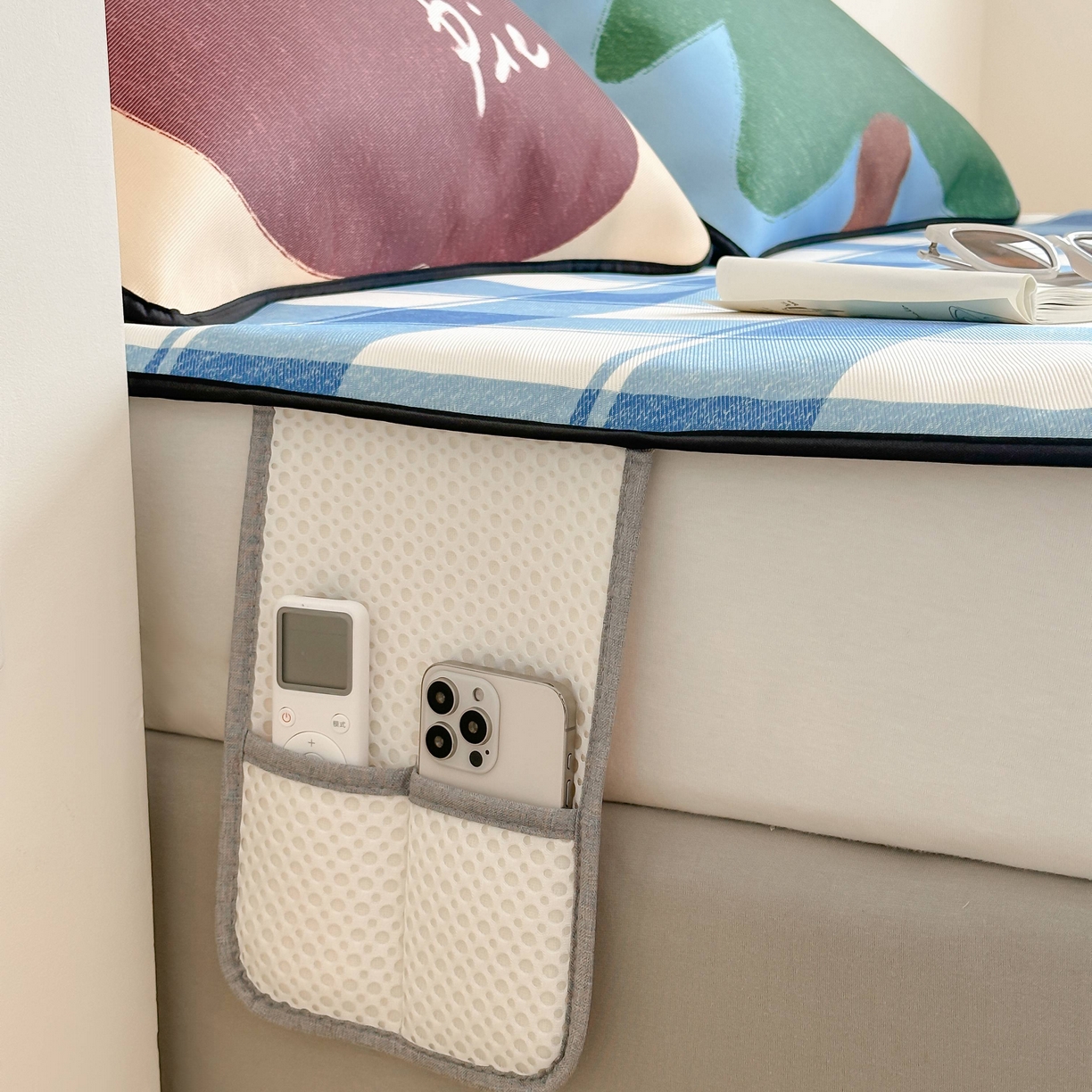 91家纺网 家纺一手货源 找家纺 三味舒屋 2025新款小清新设计师款印花冰藤席凉席席子 苹果派 床席