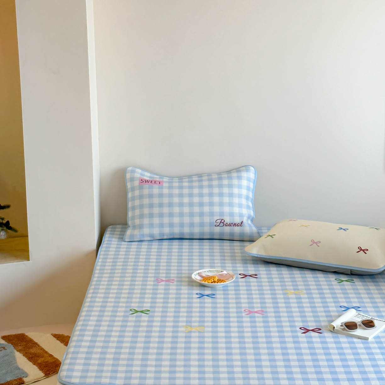 91家纺网 家纺一手货源 找家纺 三味舒屋 2025新款小清新设计师款印花冰藤席凉席席子 小蓝屿 床席