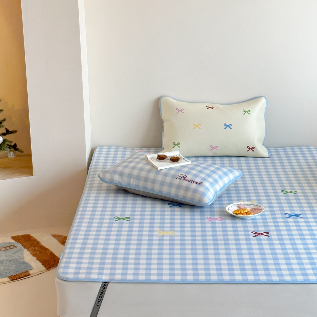 91家纺网 家纺一手货源 找家纺 三味舒屋 2025新款小清新设计师款印花冰藤席凉席席子 小蓝屿 床席