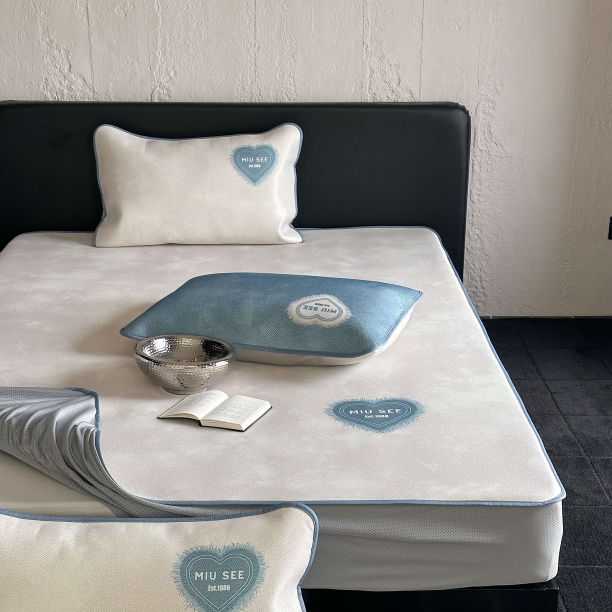 91家纺网 家纺一手货源 找家纺 （总）三味舒屋 2025新款仲夏手札时尚印花冰藤凉席席子