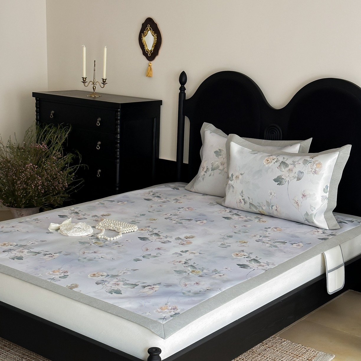 91家纺网 家纺一手货源 找家纺 三味舒屋 2025新款锦上添花系列花卉印花冰丝凉席席子 春屿 床席