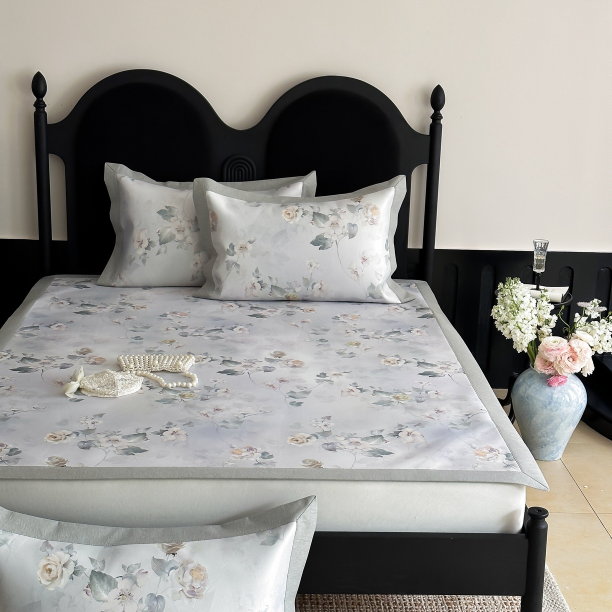 91家纺网 家纺一手货源 找家纺 三味舒屋 2025新款锦上添花系列花卉印花冰丝凉席席子 春屿 床席