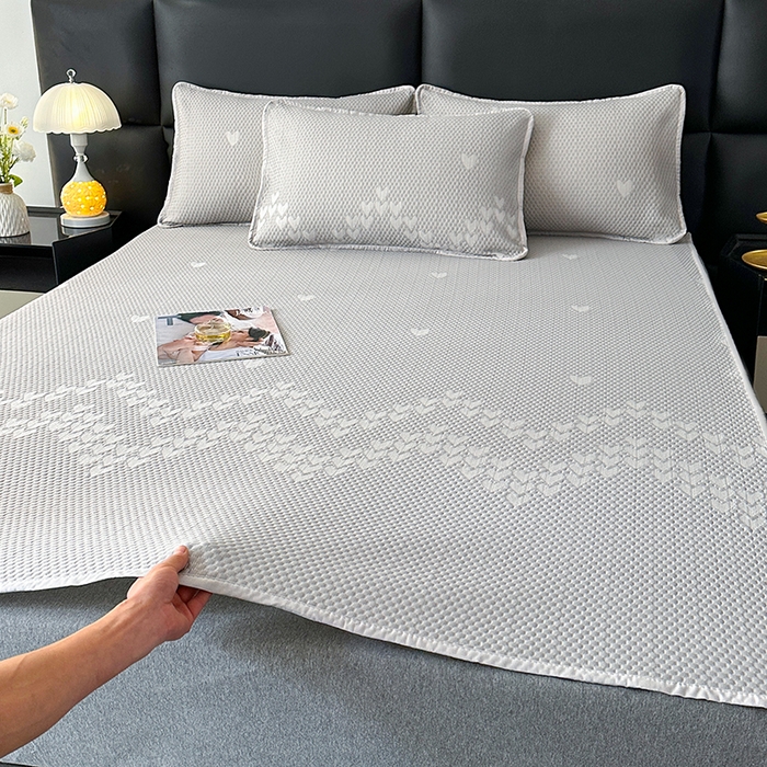 91家纺网 家纺一手货源 找家纺 （总）爱洛家纺 2025新款A类冰丝豆豆凉席-爱心