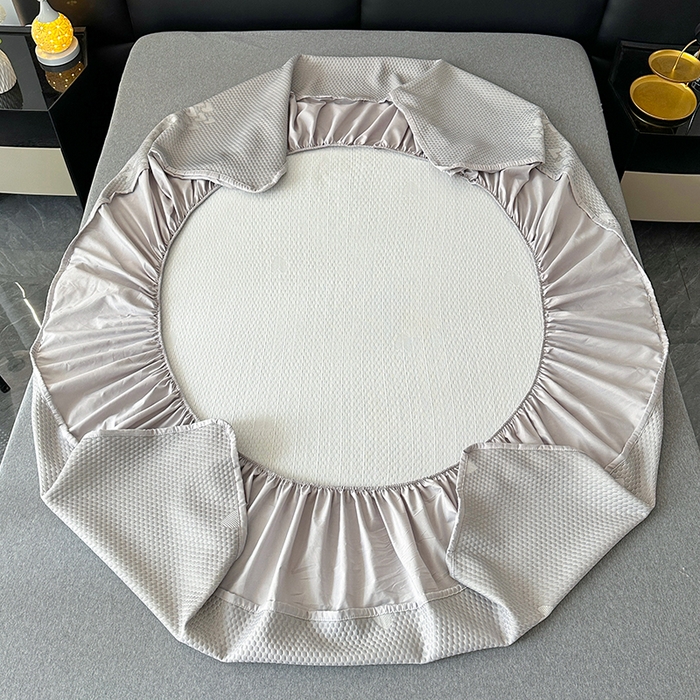 91家纺网 家纺一手货源 找家纺 爱洛家纺 2025新款A类冰丝豆豆凉席-爱心 爱心床笠~灰