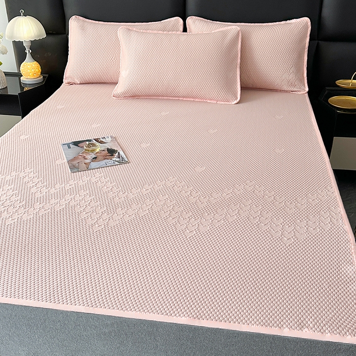 91家纺网 家纺一手货源 找家纺 爱洛家纺 2025新款A类冰丝豆豆凉席-爱心 爱心床垫~粉玉