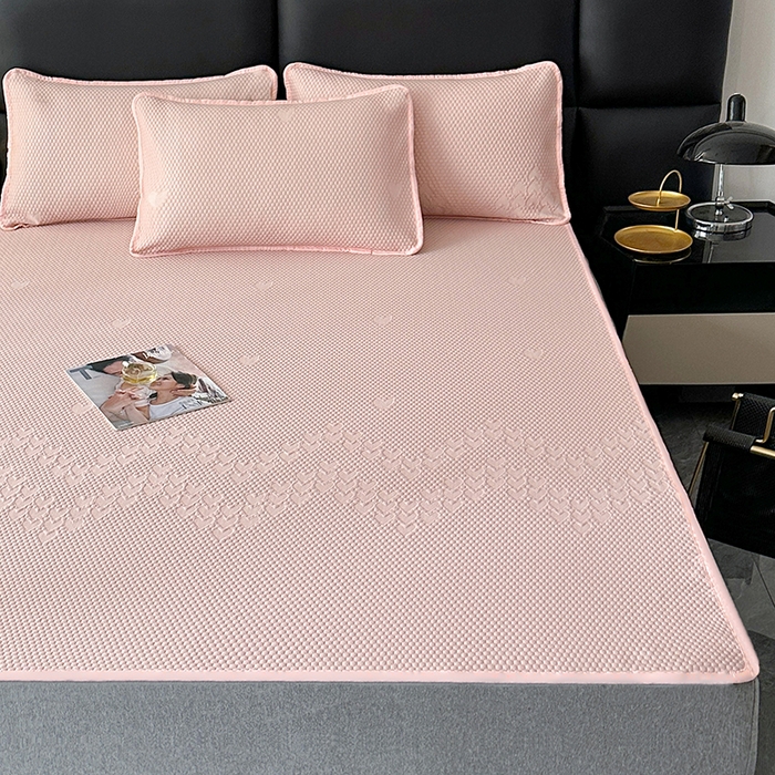 91家纺网 家纺一手货源 找家纺 爱洛家纺 2025新款A类冰丝豆豆凉席-爱心 爱心床垫~粉玉